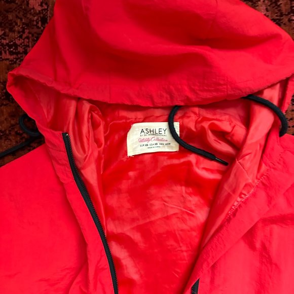 Windbreaker light rain jacket Retro 00's bright red - Picture 3 of 4